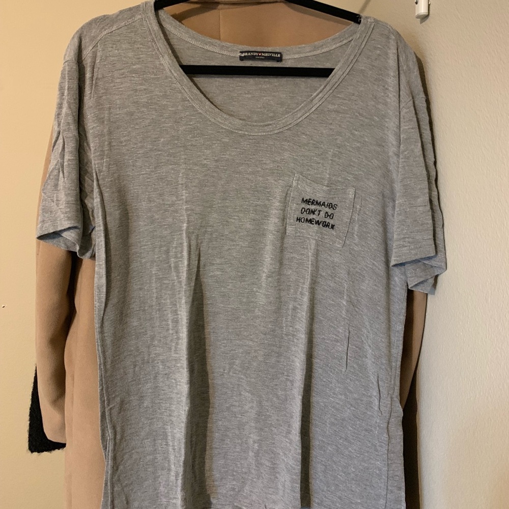 Brandy Melville Tee